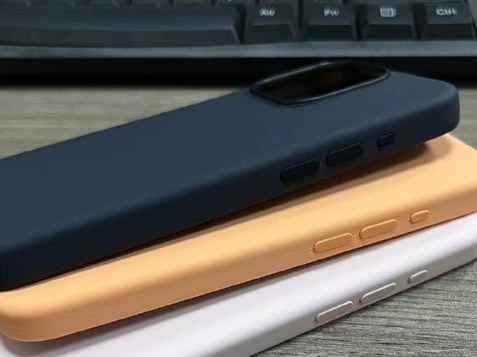 乌兰浩特苹果14维修站分享iPhone14手机壳能直接给iPhone15用吗?