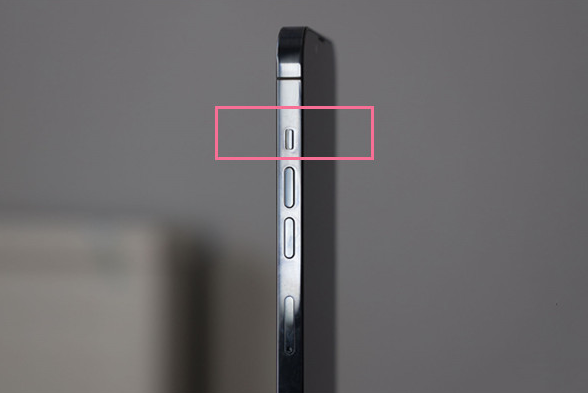 乌兰浩特苹果13维修分享iPhone 13如何开启静音模式 