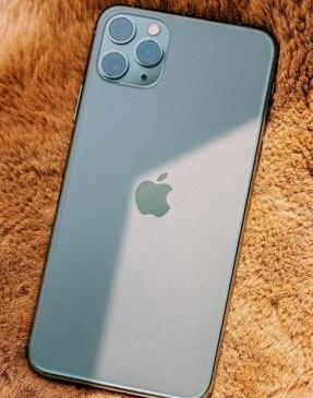 乌兰浩特苹果维修点分享iPhone 11 Pro Max电池发烫特殊问题 